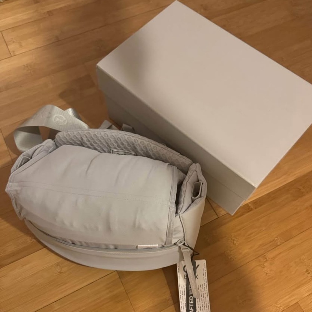 Cybex Coya Carrier